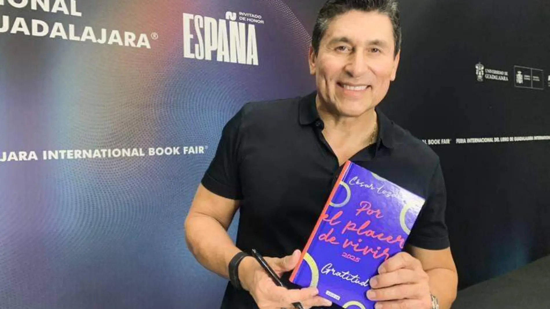 César Lozano en la FIL Guadalajara 2024